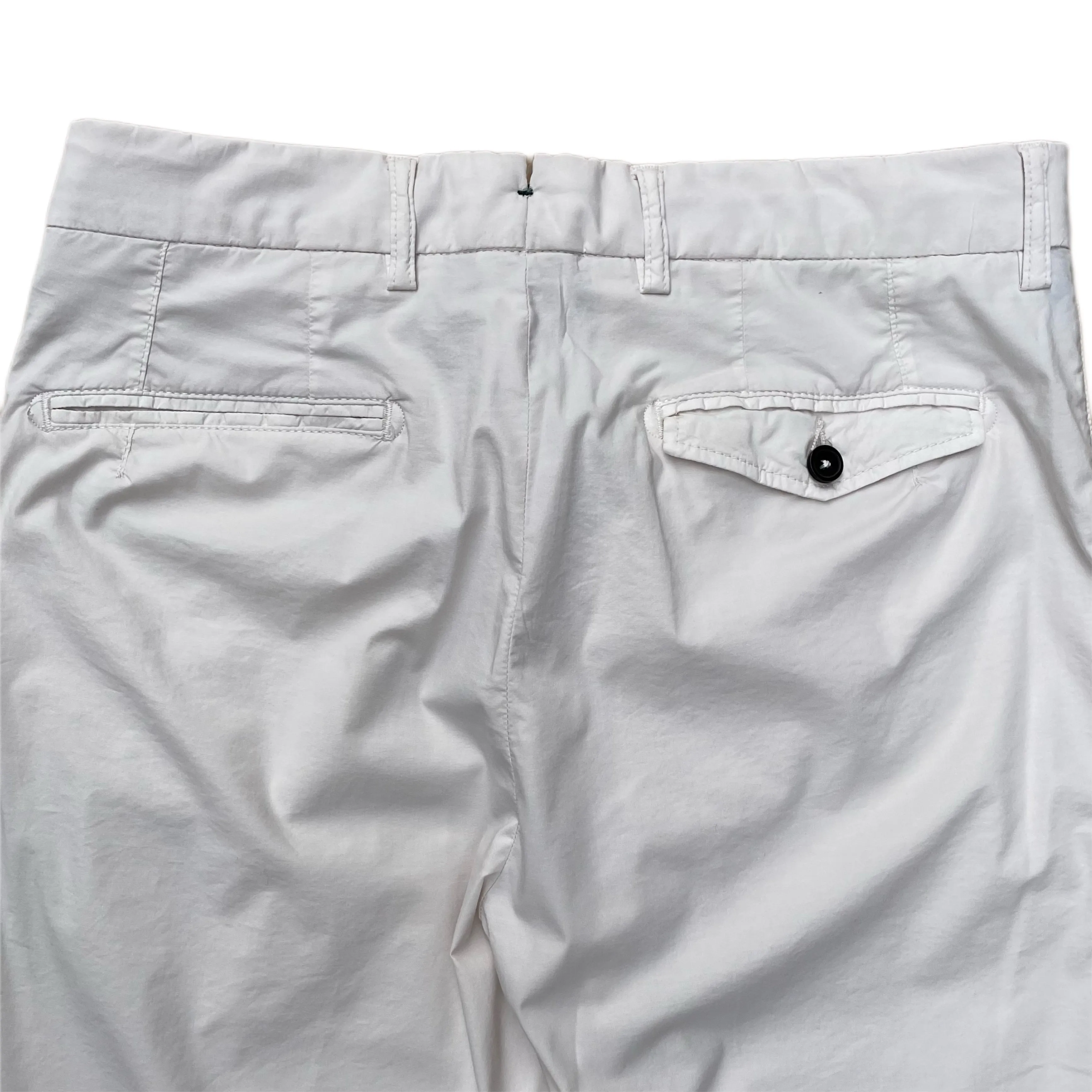 FRESH Cotton Lyocell One-Pleat Chino Pants In White Milk