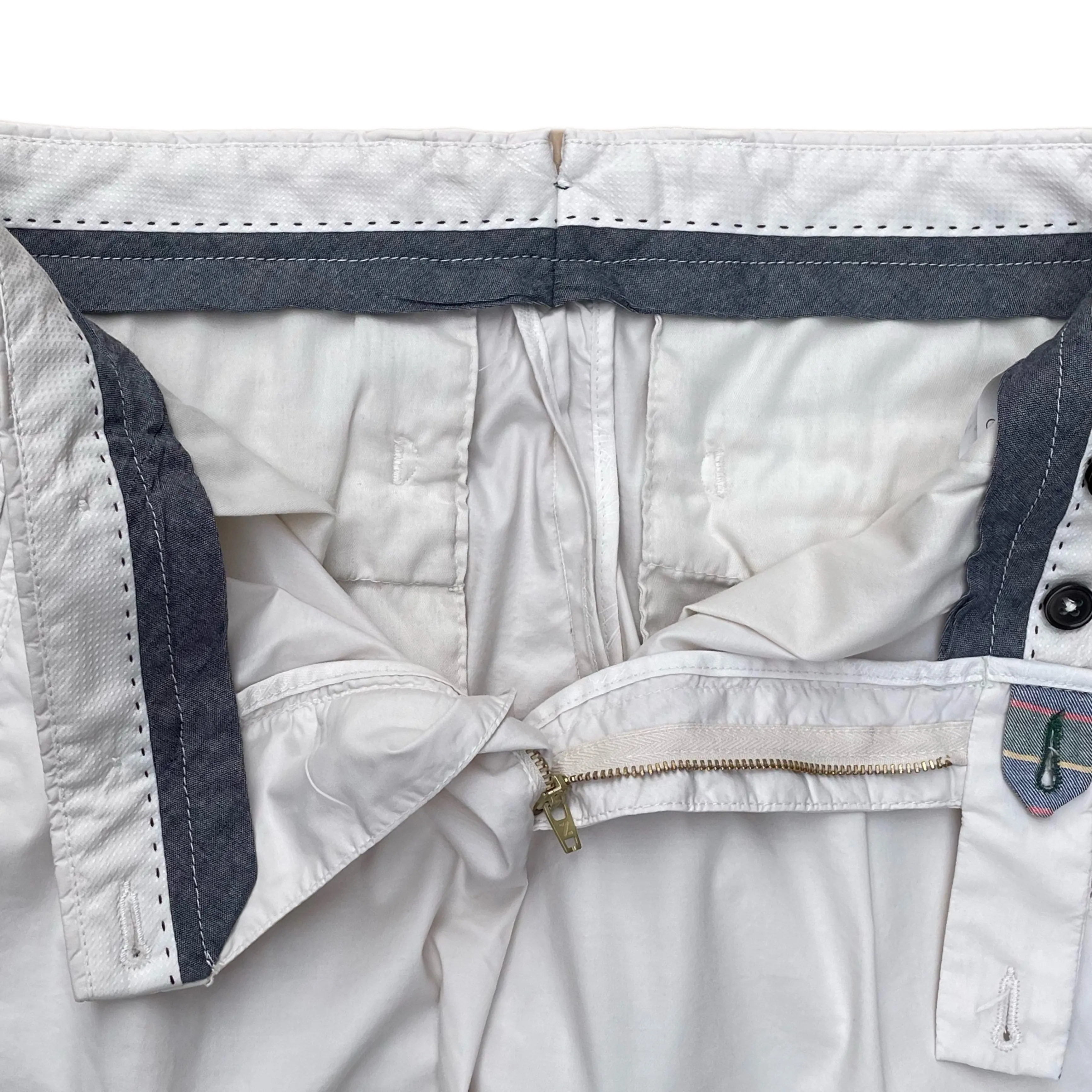 FRESH Cotton Lyocell One-Pleat Chino Pants In White Milk