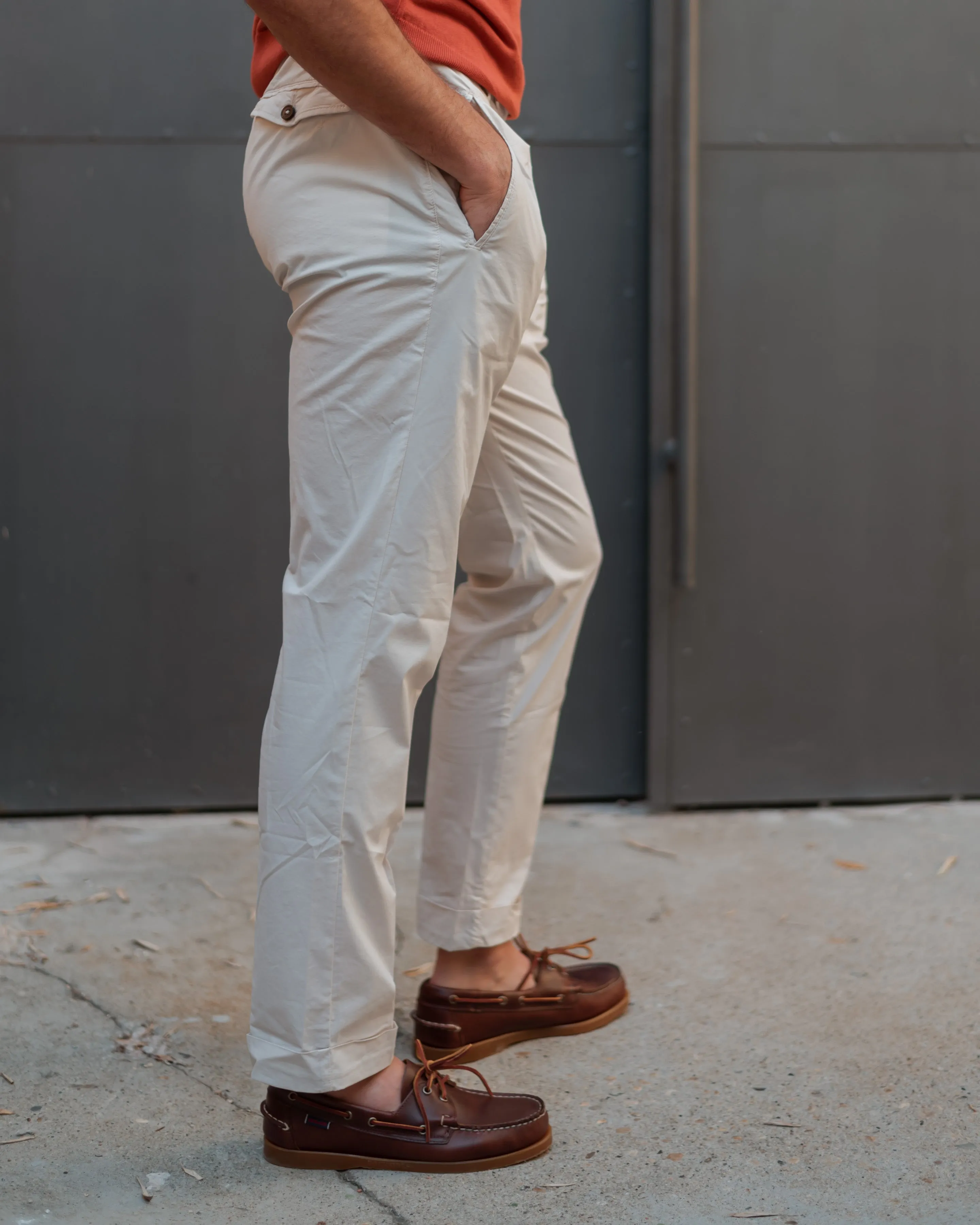 FRESH Cotton Lyocell One-Pleat Chino Pants In White Milk