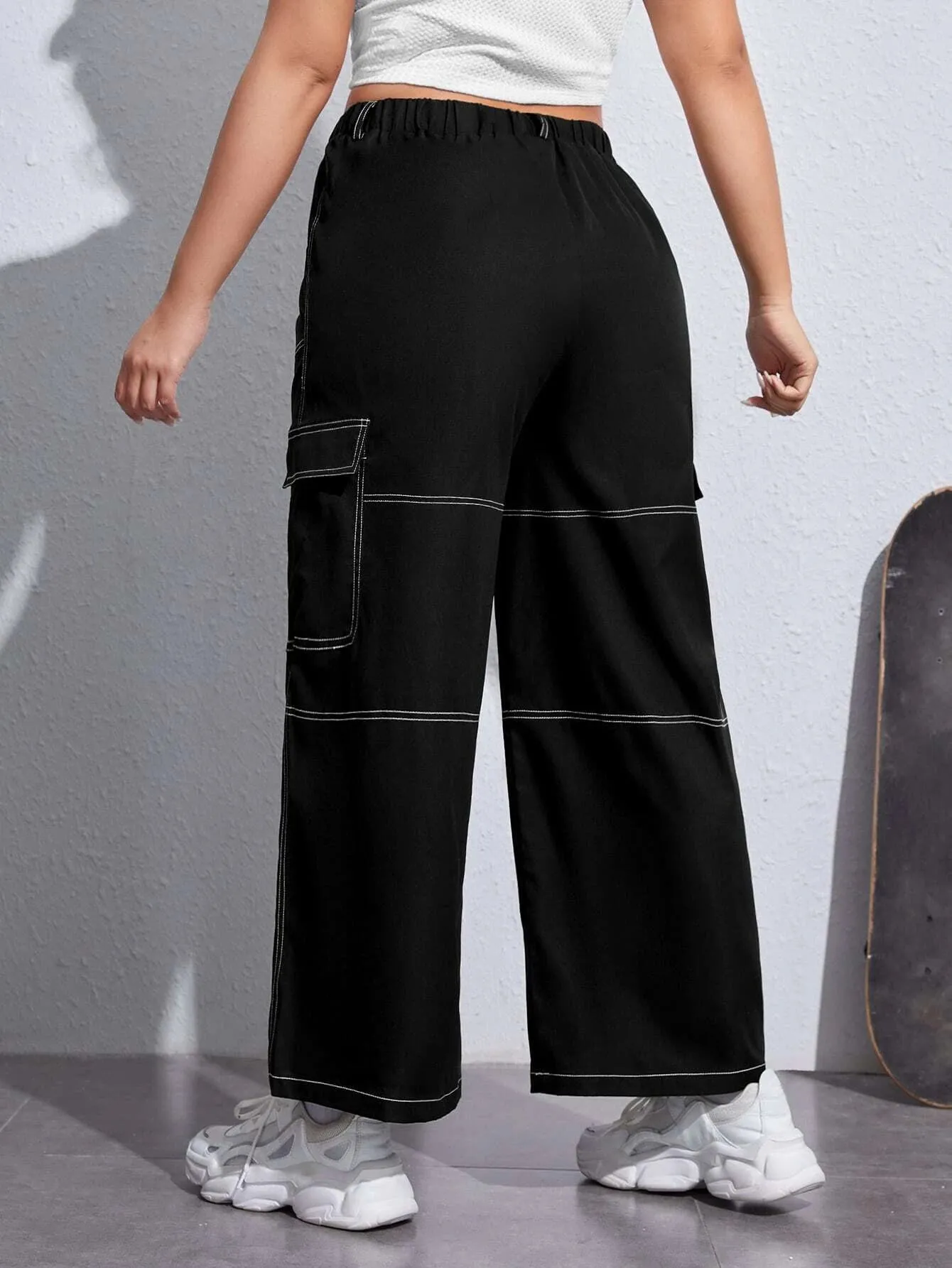 Top Stitching Flap Side Pocket Cargo Pants